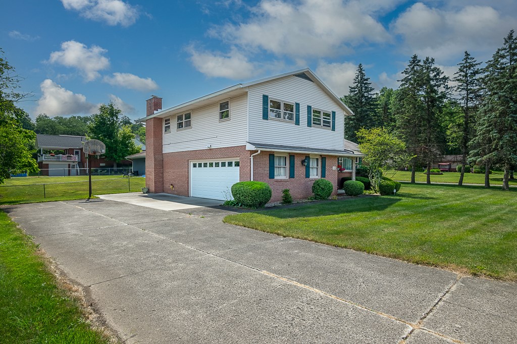 432 Abbeyfeale Rd., Mansfield, Ohio 44907, 4 Bedrooms Bedrooms, ,2 BathroomsBathrooms,Residential,For Sale,Abbeyfeale Rd.,9061025