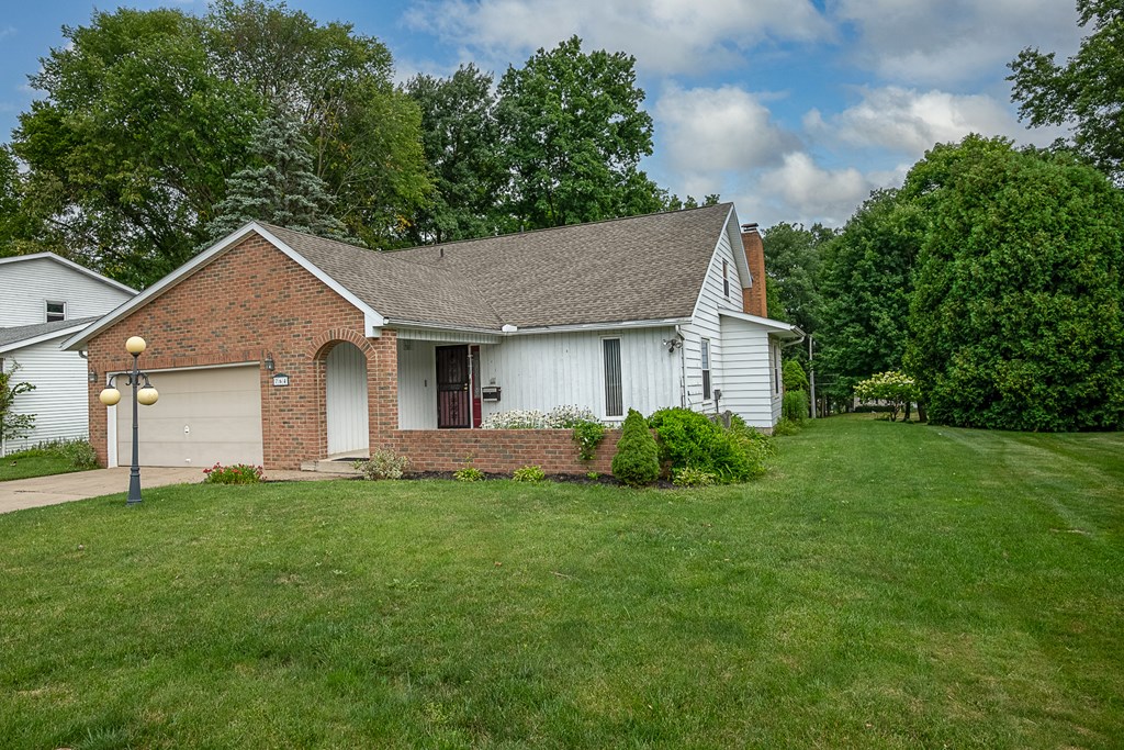 764 Sautter Drive, Mansfield, Ohio 44904, 5 Bedrooms Bedrooms, ,3 BathroomsBathrooms,Residential,For Sale,Sautter Drive,9061319