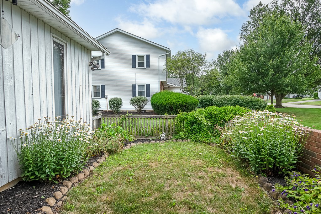 764 Sautter Drive, Mansfield, Ohio 44904, 5 Bedrooms Bedrooms, ,3 BathroomsBathrooms,Residential,For Sale,Sautter Drive,9061319