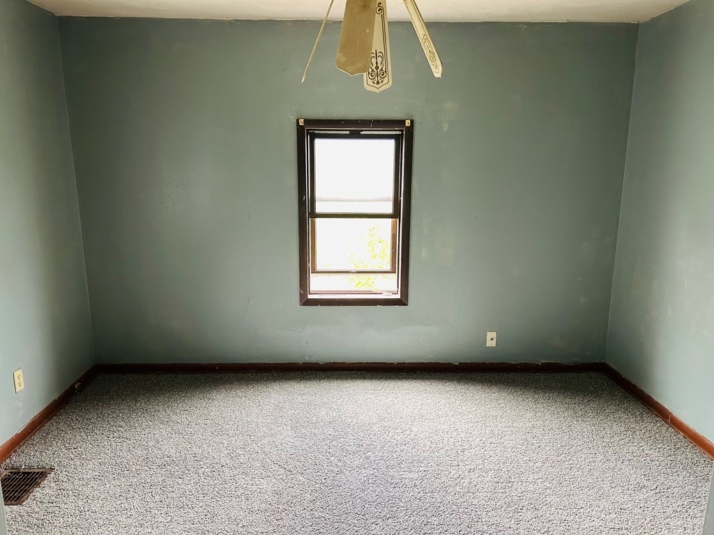 219 Hedges St., Mansfield, Ohio 44902, 3 Bedrooms Bedrooms, ,2 BathroomsBathrooms,Residential,For Sale,Hedges St.,9061543