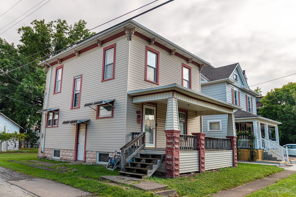 126 E Atwood Street, Galion, Ohio 44833, 3 Bedrooms Bedrooms, ,1 BathroomBathrooms,Residential,For Sale,Atwood Street,9061689