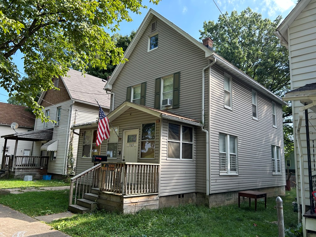 365 Windsor St, Akron, Ohio 44306, 3 Bedrooms Bedrooms, ,1 BathroomBathrooms,Residential,For Sale,Windsor St,9061833