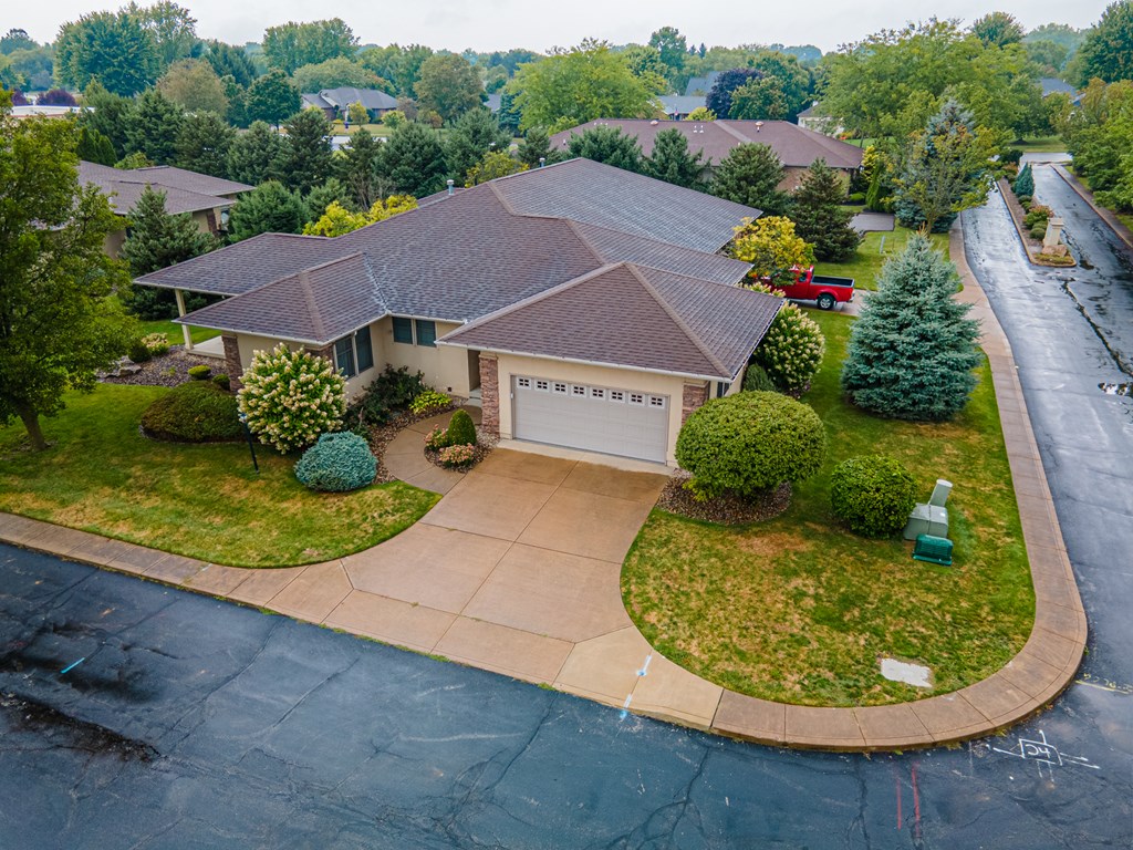 3 A Executive Village Ct, Norwalk, Ohio 44857, 2 Bedrooms Bedrooms, ,2 BathroomsBathrooms,Residential,For Sale,A Executive Village Ct,9061900