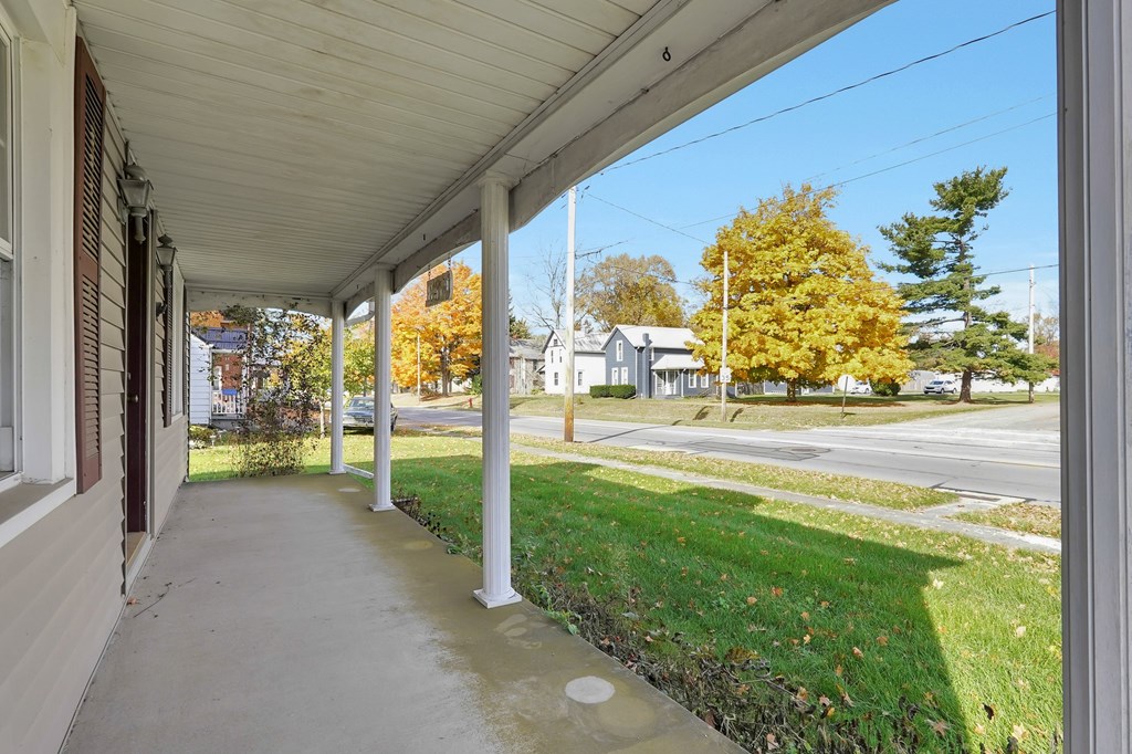 1277 E Harding Way, Galion, Ohio 44833, 3 Bedrooms Bedrooms, ,2 BathroomsBathrooms,Residential,For Sale,Harding Way,9064385