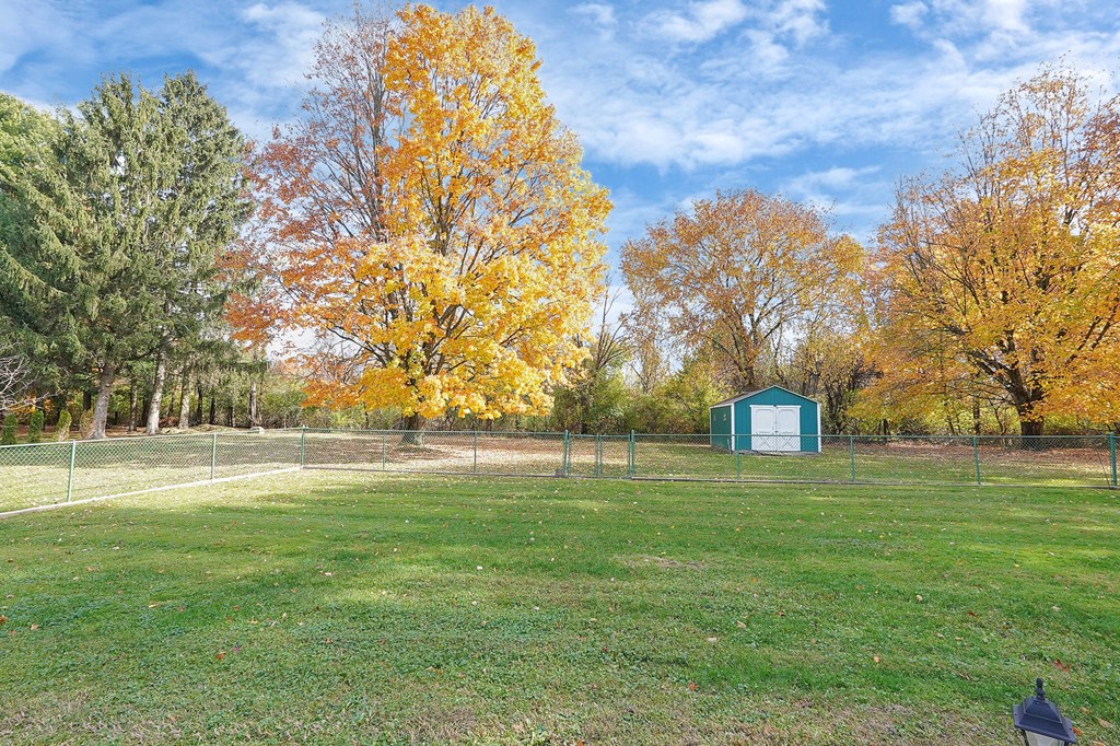 1315 Rosedale Drive, Mansfield, Ohio 44906, 4 Bedrooms Bedrooms, ,4 BathroomsBathrooms,Residential,For Sale,Rosedale Drive,9064389