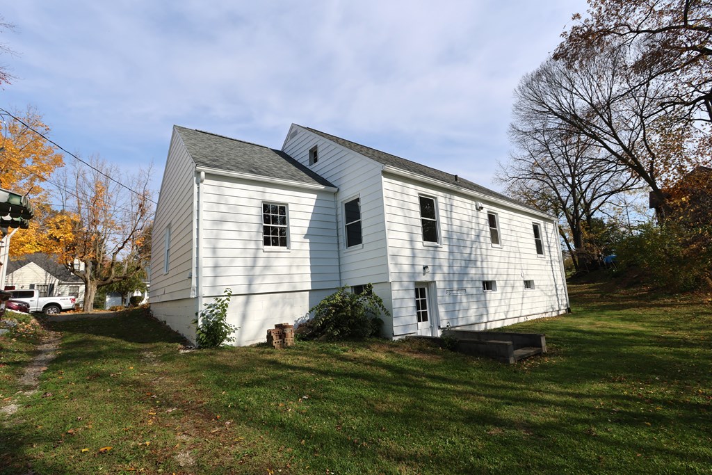 333 Sherman Street, Galion, Ohio 44833, 3 Bedrooms Bedrooms, ,1 BathroomBathrooms,Residential,For Sale,Sherman Street,9064393