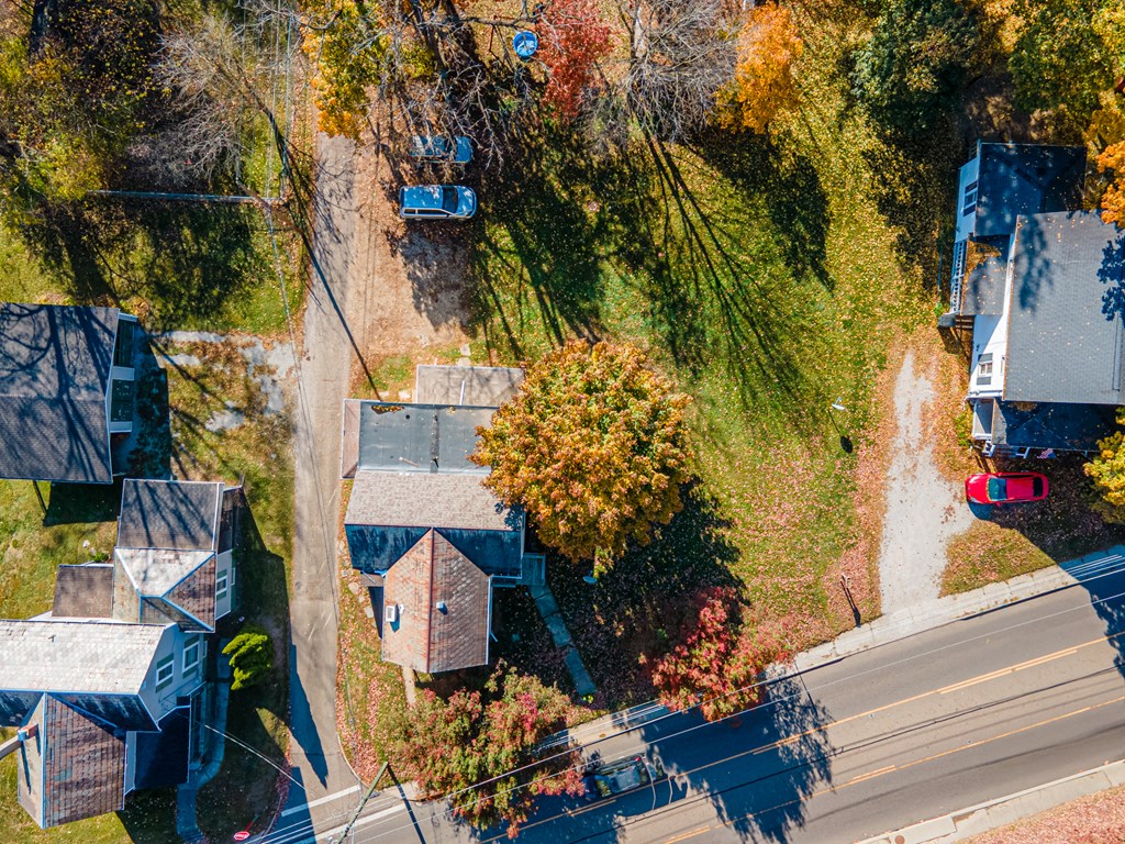 206 Coshocton Avenue, Mount Vernon, Ohio 43050, 6 Bedrooms Bedrooms, ,Residential Income,For Sale,Coshocton Avenue,9065450