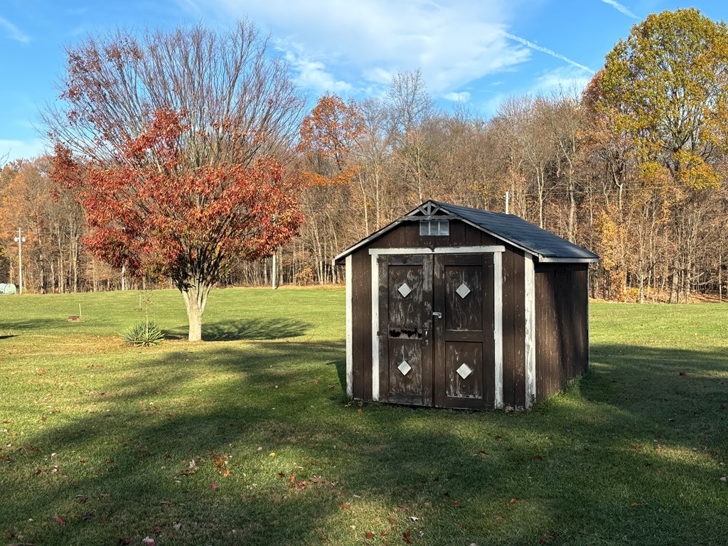 29 Ledgewood Dr., Mansfield, Ohio 44905, 3 Bedrooms Bedrooms, ,2 BathroomsBathrooms,Residential,For Sale,Ledgewood Dr.,9065487