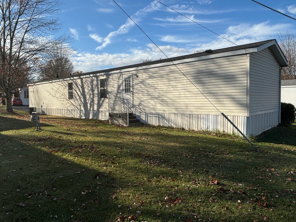 29 Ledgewood Dr., Mansfield, Ohio 44905, 3 Bedrooms Bedrooms, ,2 BathroomsBathrooms,Residential,For Sale,Ledgewood Dr.,9065487