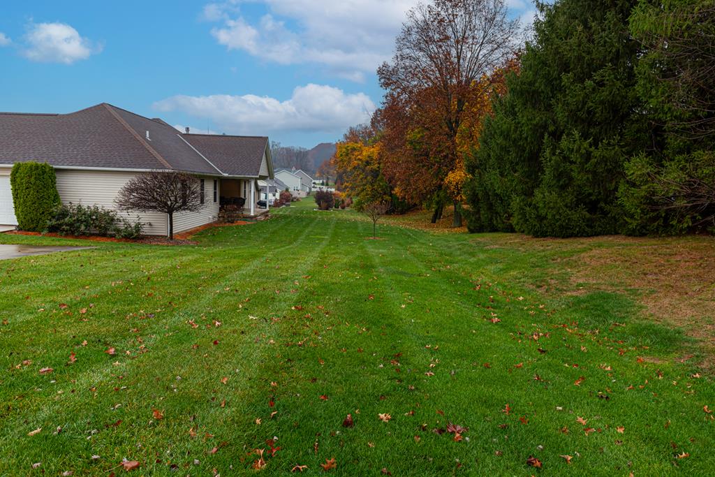 260 Stone Meadow Circle, Loudonville, Ohio 44842, 3 Bedrooms Bedrooms, ,3 BathroomsBathrooms,Residential,For Sale,Stone Meadow Circle,9065497