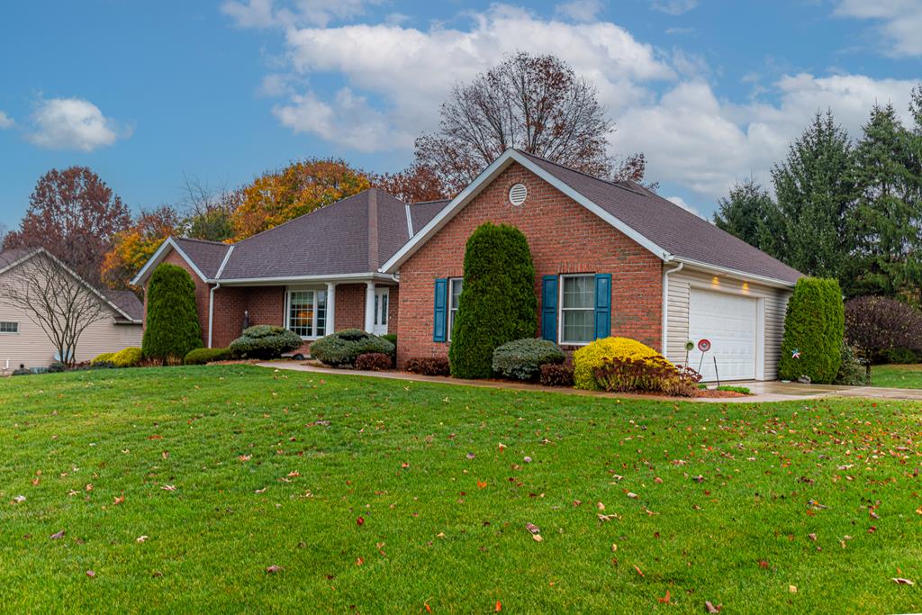 260 Stone Meadow Circle, Loudonville, Ohio 44842, 3 Bedrooms Bedrooms, ,3 BathroomsBathrooms,Residential,For Sale,Stone Meadow Circle,9065497