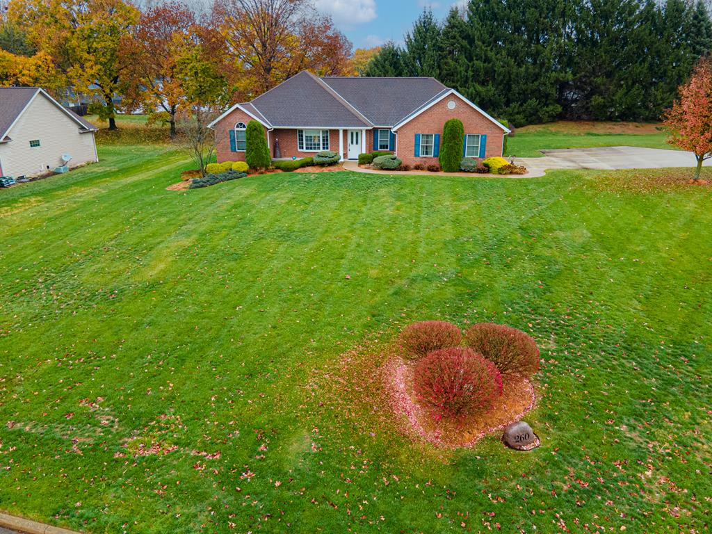 260 Stone Meadow Circle, Loudonville, Ohio 44842, 3 Bedrooms Bedrooms, ,3 BathroomsBathrooms,Residential,For Sale,Stone Meadow Circle,9065497