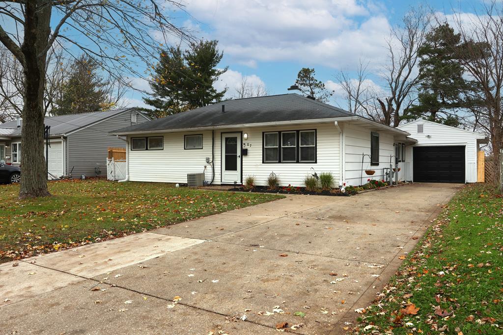 87 Malone Road, Mansfield, Ohio 44907, 3 Bedrooms Bedrooms, ,1 BathroomBathrooms,Residential,For Sale,Malone Road,9065505