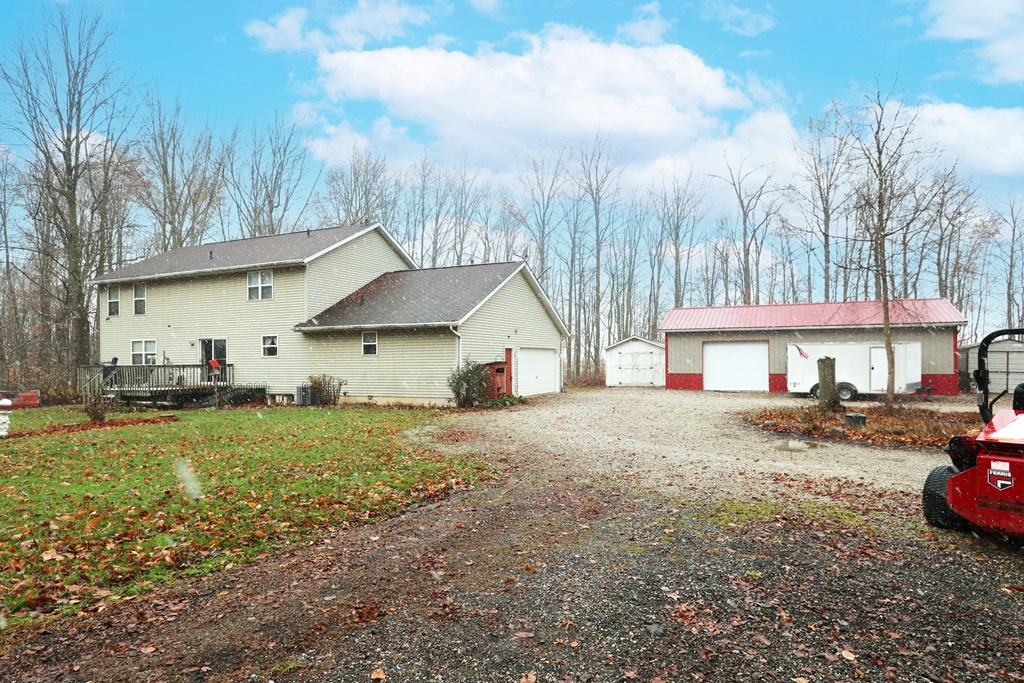 3895 Chatfield Center Road, Bloomville, Ohio 44818, 3 Bedrooms Bedrooms, ,2 BathroomsBathrooms,Residential,For Sale,Chatfield Center Road,9065587