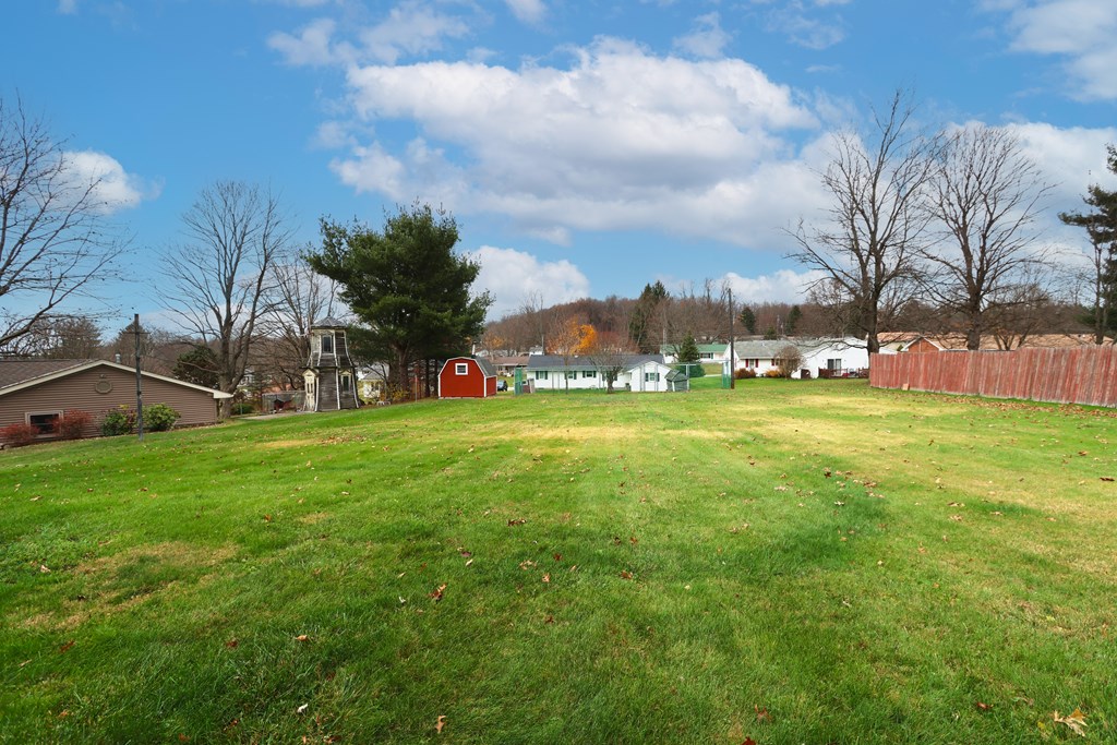 1251 E Walker Avenue, Mansfield, Ohio 44905, 3 Bedrooms Bedrooms, ,2 BathroomsBathrooms,Residential,For Sale,Walker Avenue,9065603