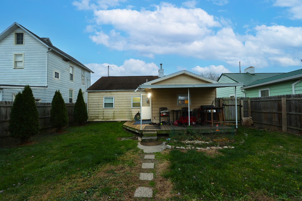 206 Bland Avenue, Bucyrus, Ohio 44820, 2 Bedrooms Bedrooms, ,1 BathroomBathrooms,Residential,For Sale,Bland Avenue,9065613