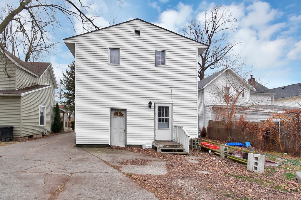 364 Blaine Avenue, Marion, Ohio 43302, 5 Bedrooms Bedrooms, ,Residential Income,For Sale,Blaine Avenue,9065641