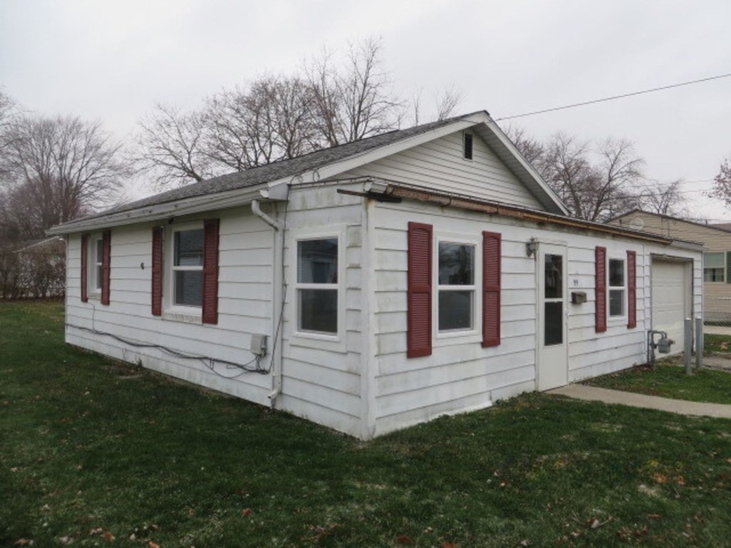 99 E Whitney Ave, Shelby, Ohio 44875, 2 Bedrooms Bedrooms, ,1 BathroomBathrooms,Residential,For Sale,Whitney Ave,9065656