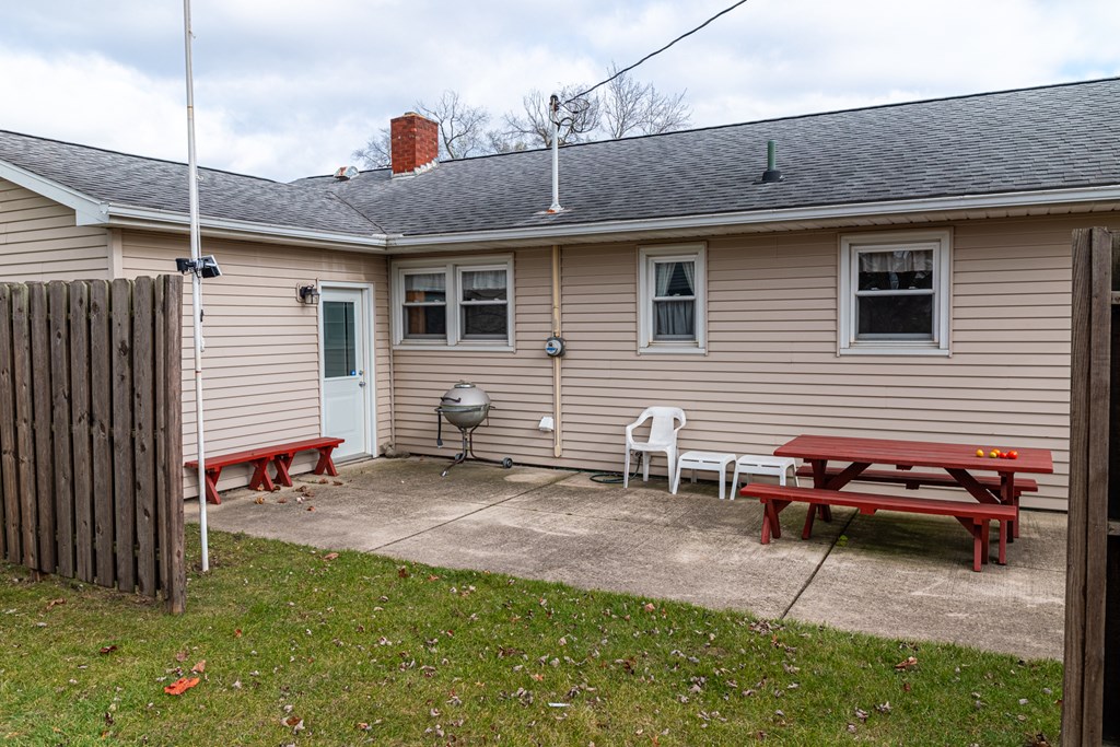 708 S Main Street, Willard, Ohio 44890, 3 Bedrooms Bedrooms, ,1 BathroomBathrooms,Residential,For Sale,Main Street,9065686