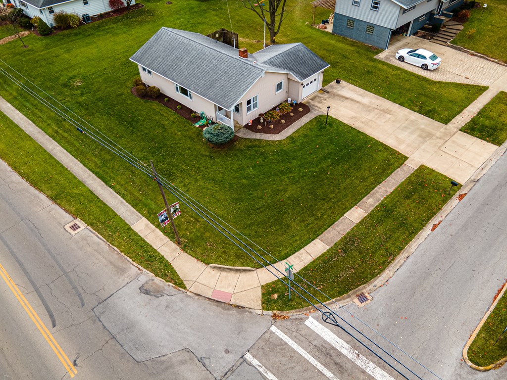 708 S Main Street, Willard, Ohio 44890, 3 Bedrooms Bedrooms, ,1 BathroomBathrooms,Residential,For Sale,Main Street,9065686