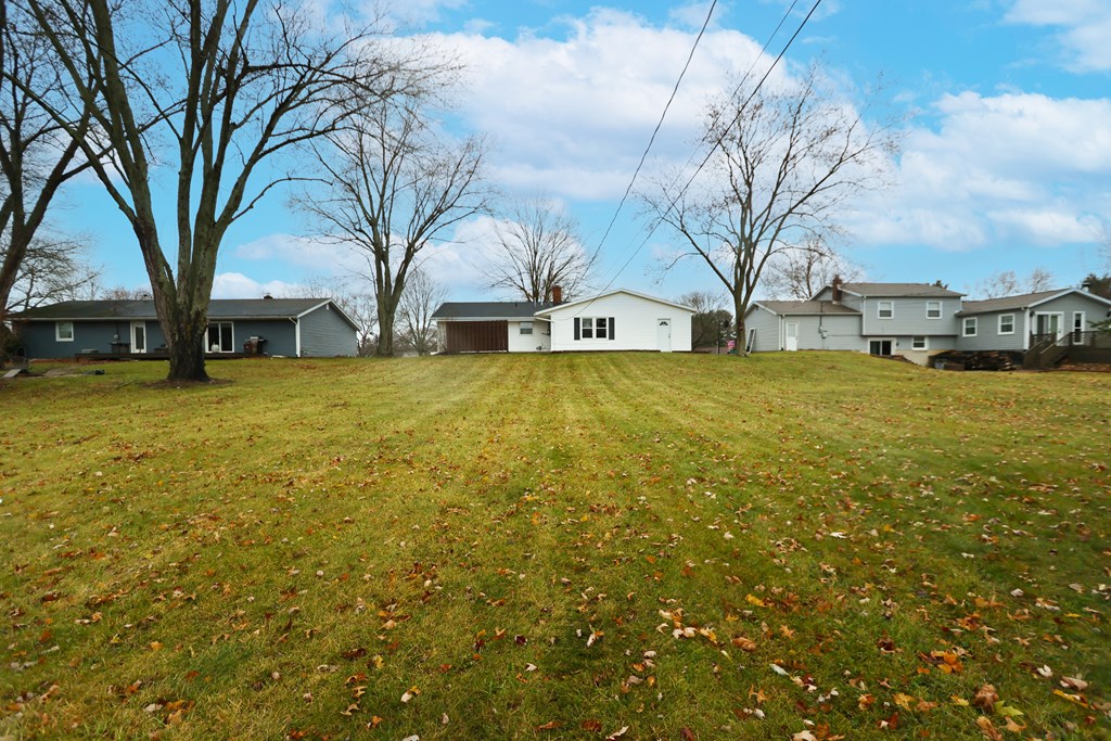 105 Darby Drive, Lexington, Ohio 44904, 3 Bedrooms Bedrooms, ,1 BathroomBathrooms,Residential,For Sale,Darby Drive,9065690