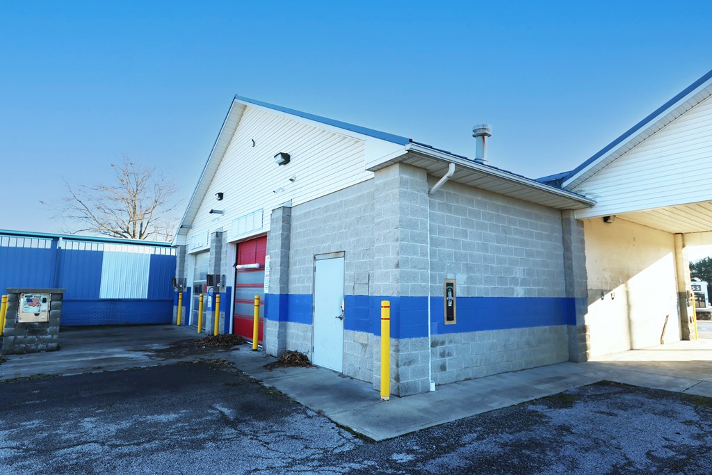 1092 Fourth St, Mansfield, Ohio 44903, ,Commercial Sale,For Sale,Fourth St,9065808